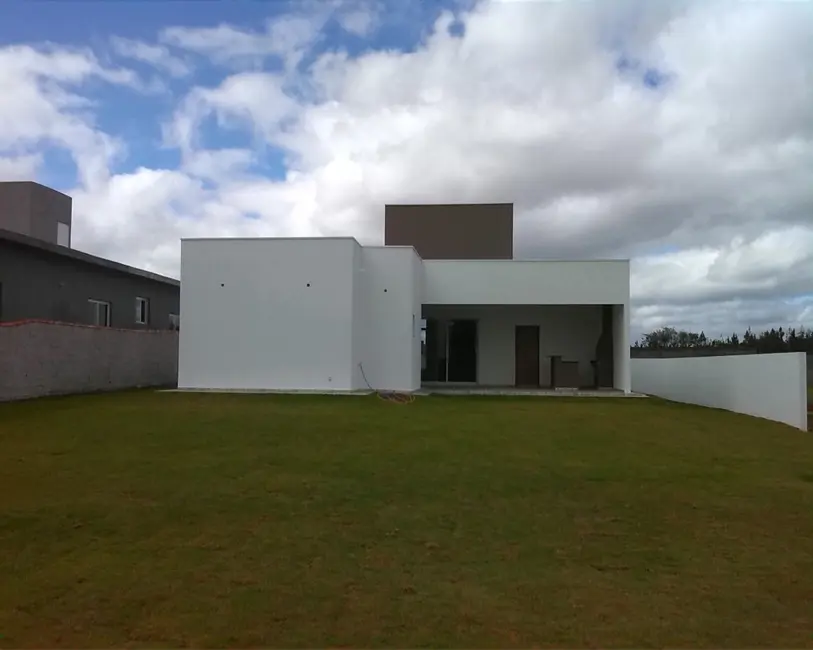 Foto 2 de Casa com 3 quartos à venda, 235m2 em Salto - SP