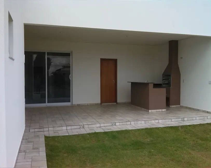 Foto 3 de Casa com 3 quartos à venda, 235m2 em Salto - SP