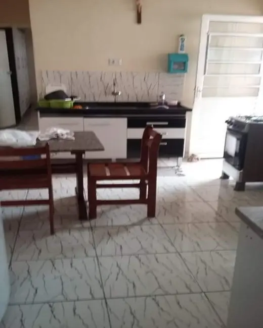 Foto 3 de Casa com 2 quartos à venda, 108m2 em Jardim União, Salto - SP