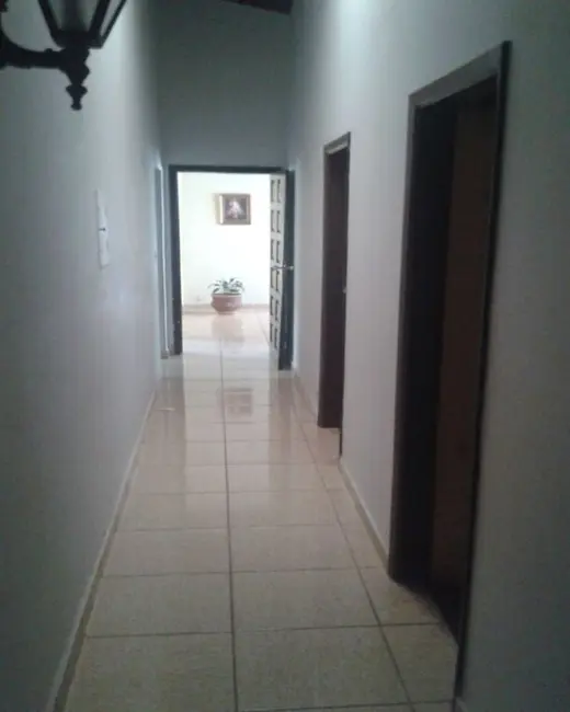 Foto 8 de Casa com 4 quartos à venda, 230m2 em Jardim Aeroporto I, Itu - SP