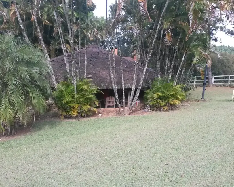 Foto 4 de Casa com 7 quartos para alugar, 1500m2 em Itu - SP