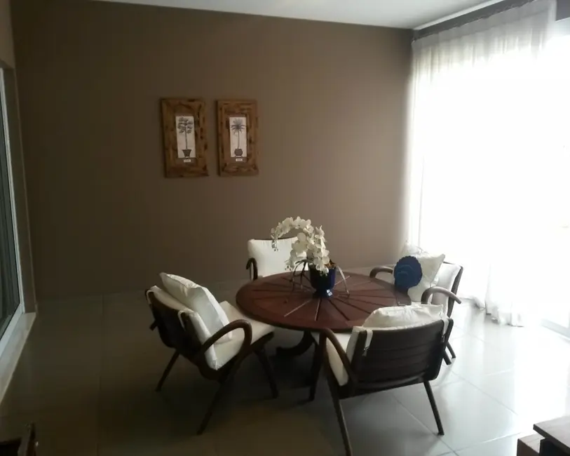 Foto 9 de Casa com 3 quartos à venda, 370m2 em Porto Feliz - SP