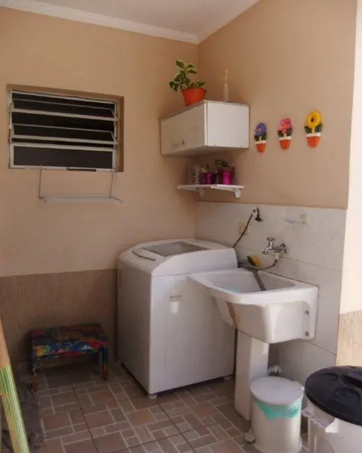 Foto 6 de Casa com 3 quartos à venda, 130m2 em Salto - SP