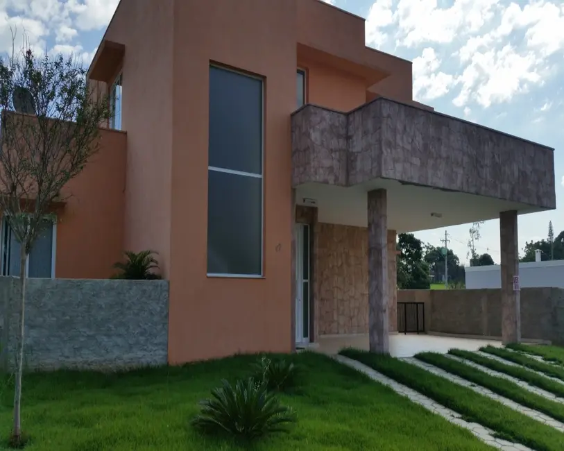Foto 1 de Casa com 3 quartos à venda, 280m2 em Salto - SP