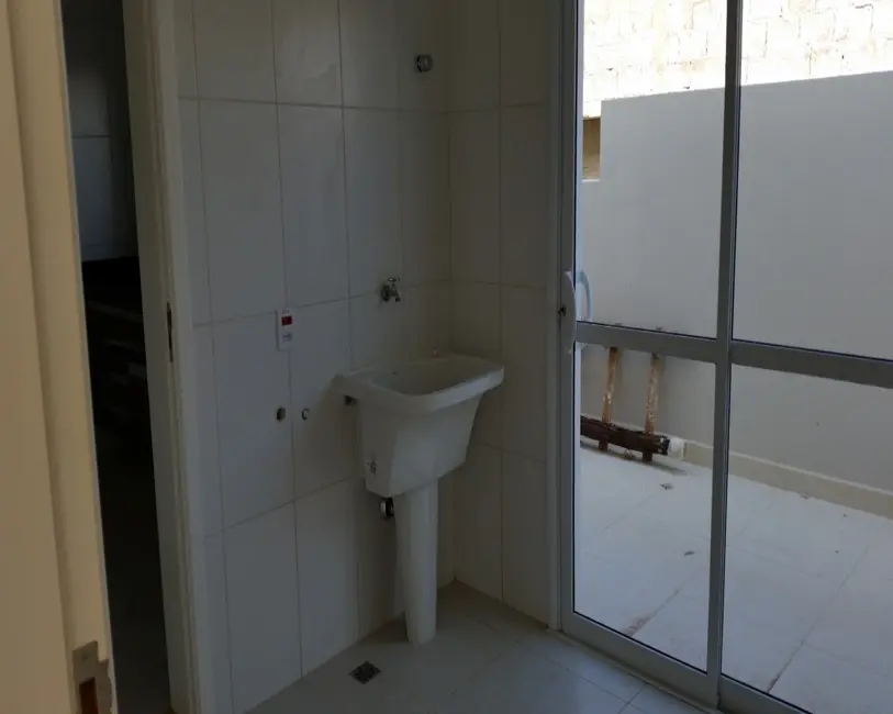 Foto 2 de Casa com 3 quartos à venda, 220m2 em Salto - SP