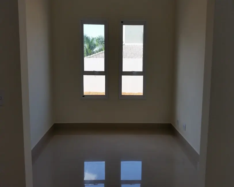 Foto 5 de Casa com 3 quartos à venda, 220m2 em Salto - SP