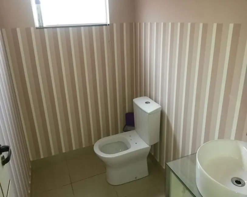 Foto 9 de Casa com 4 quartos à venda, 214m2 em Jardim Faculdade, Itu - SP