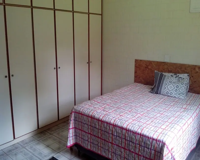 Foto 2 de Casa com 4 quartos à venda, 300m2 em Itu - SP