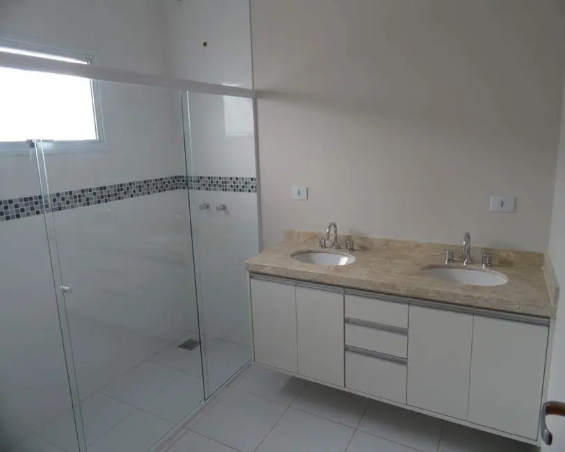 Foto 5 de Casa com 3 quartos à venda, 233m2 em Salto - SP