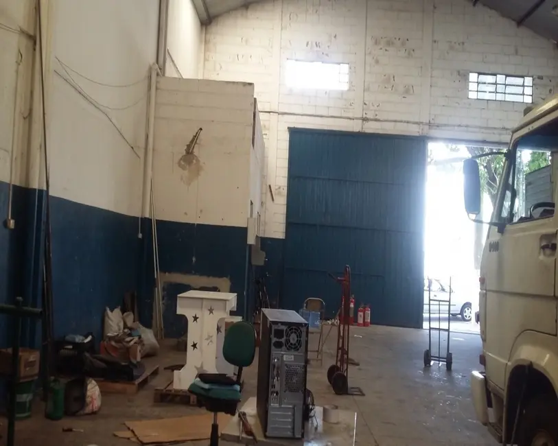 Foto 4 de Armazém / Galpão para alugar, 300m2 em Jardim Aeroporto I, Itu - SP