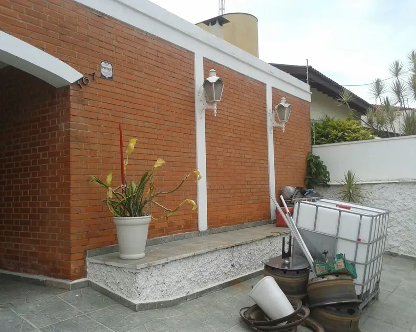 Foto 4 de Casa com 3 quartos à venda, 200m2 em Jardim Faculdade, Itu - SP