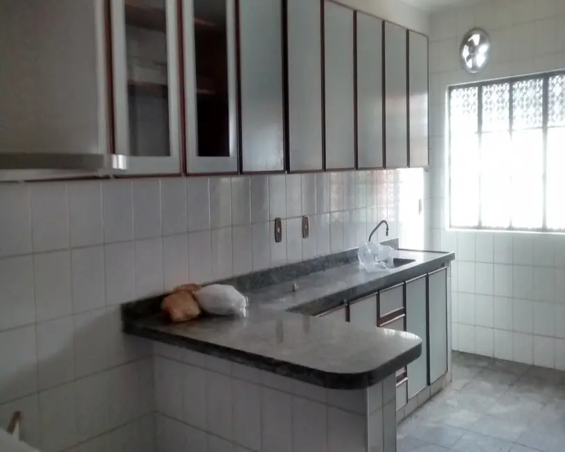 Casa com 5 quartos para alugar, 500m2 em Centro, Itu - SP - imagem 5 Foto 5 de Casa com 5 quartos para alugar, 500m2 em Centro, Itu - SP