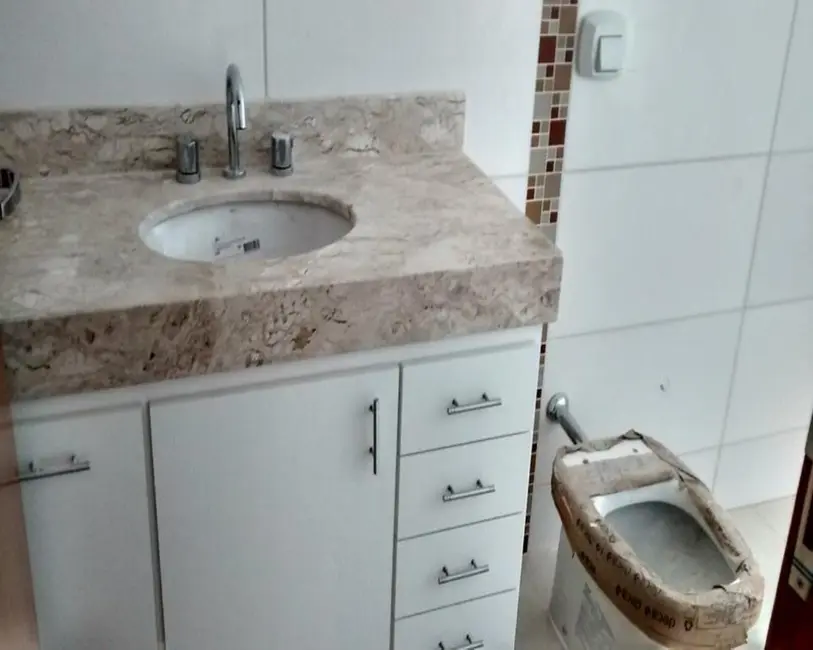 Foto 8 de Casa com 3 quartos à venda, 235m2 em Salto - SP