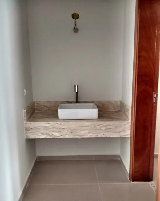 Foto 3 de Casa com 3 quartos à venda, 205m2 em Salto - SP