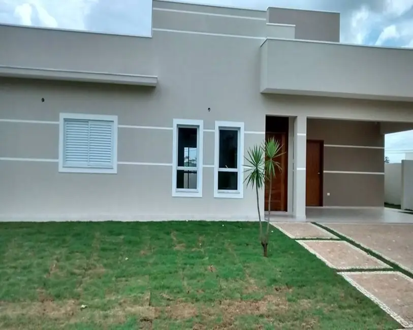 Foto 1 de Casa com 3 quartos à venda, 205m2 em Salto - SP