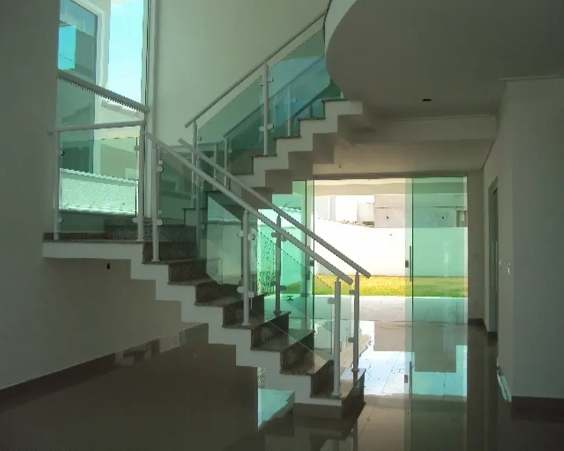 Casa com 3 quartos à venda, 294m2 em Sorocaba - SP - imagem 3 Foto 3 de Casa com 3 quartos à venda, 294m2 em Sorocaba - SP