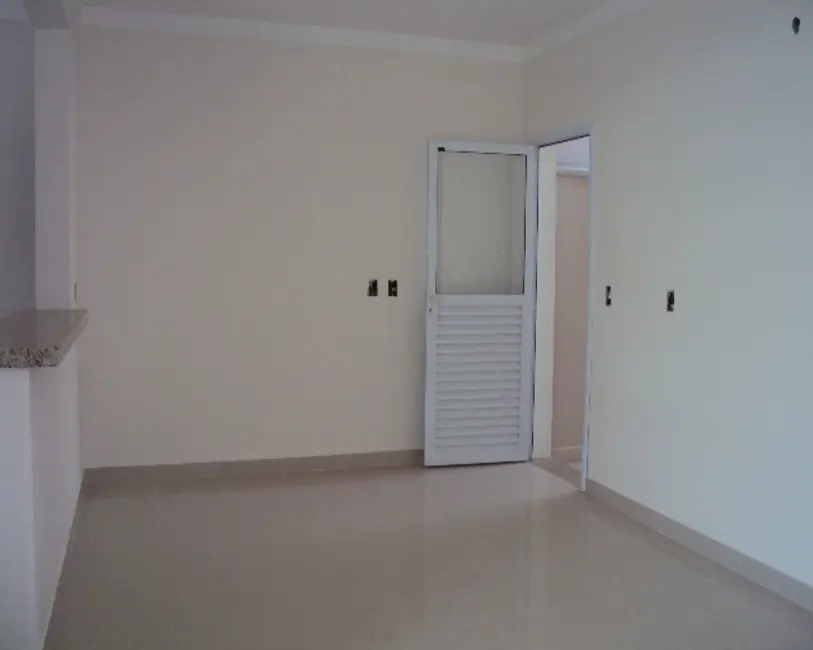Casa com 3 quartos à venda, 138m2 em Itu - SP - imagem 3 Foto 3 de Casa com 3 quartos à venda, 138m2 em Itu - SP