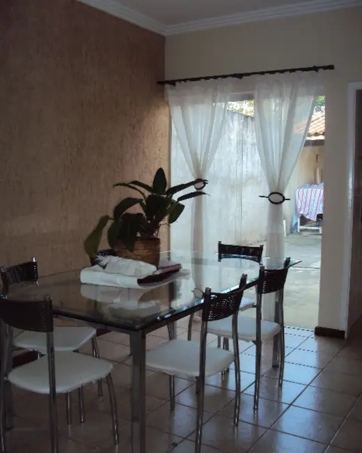 Foto 6 de Casa com 4 quartos à venda, 220m2 em Itu - SP