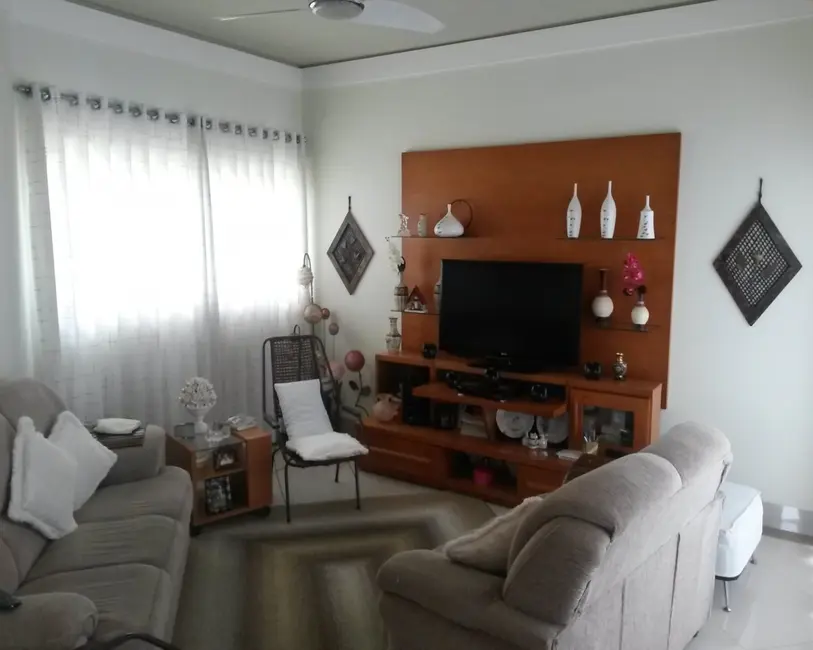 Foto 6 de Casa com 4 quartos à venda, 400m2 em Jardim Theodora, Itu - SP