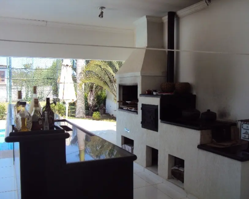 Foto 9 de Casa com 5 quartos à venda e para alugar, 400m2 em Itu - SP