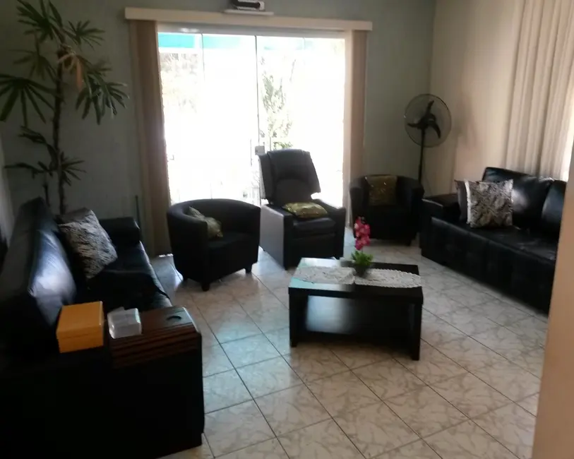 Casa com 3 quartos à venda, 223m2 em Itu - SP - imagem 3 Foto 3 de Casa com 3 quartos à venda, 223m2 em Itu - SP