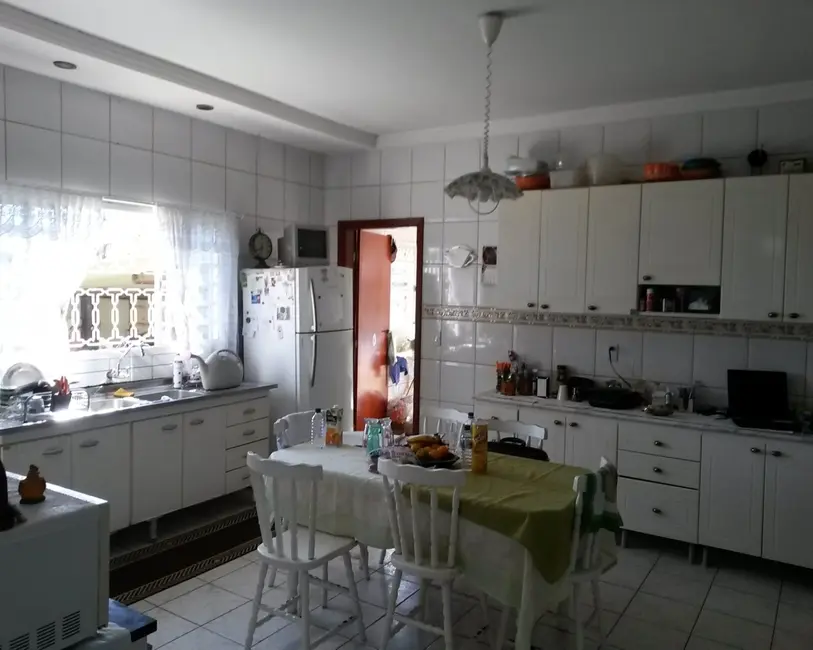 Casa com 3 quartos à venda, 223m2 em Itu - SP - imagem 8 Foto 8 de Casa com 3 quartos à venda, 223m2 em Itu - SP