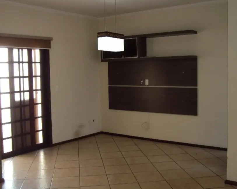 Casa com 3 quartos à venda, 240m2 em Condomínio Portal de Itu, Itu - SP - imagem 6 Foto 6 de Casa com 3 quartos à venda, 240m2 em Condomínio Portal de Itu, Itu - SP
