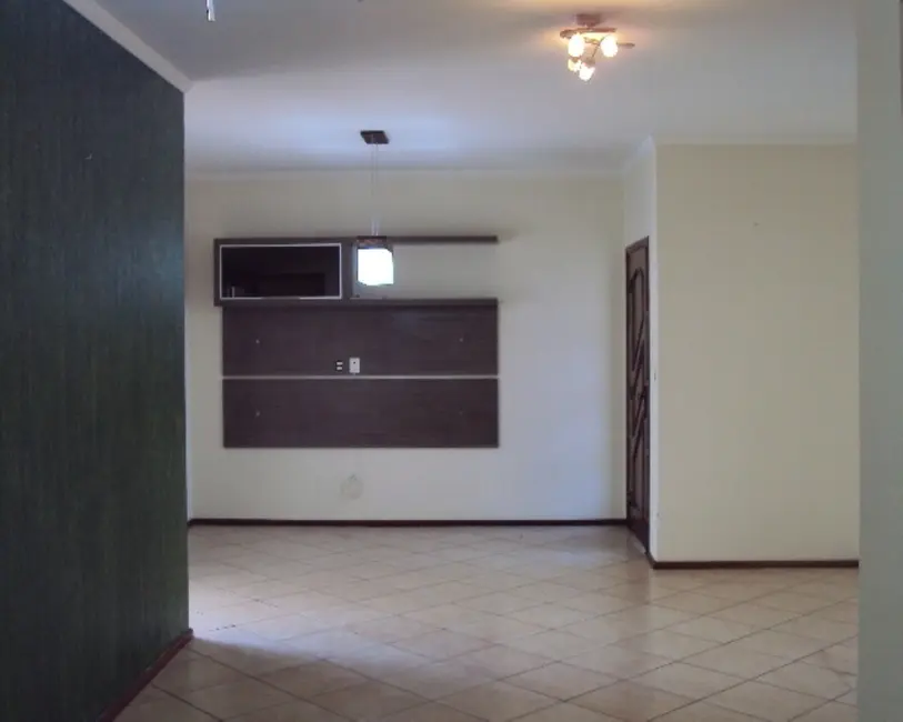 Casa com 3 quartos à venda, 240m2 em Condomínio Portal de Itu, Itu - SP - imagem 4 Foto 4 de Casa com 3 quartos à venda, 240m2 em Condomínio Portal de Itu, Itu - SP