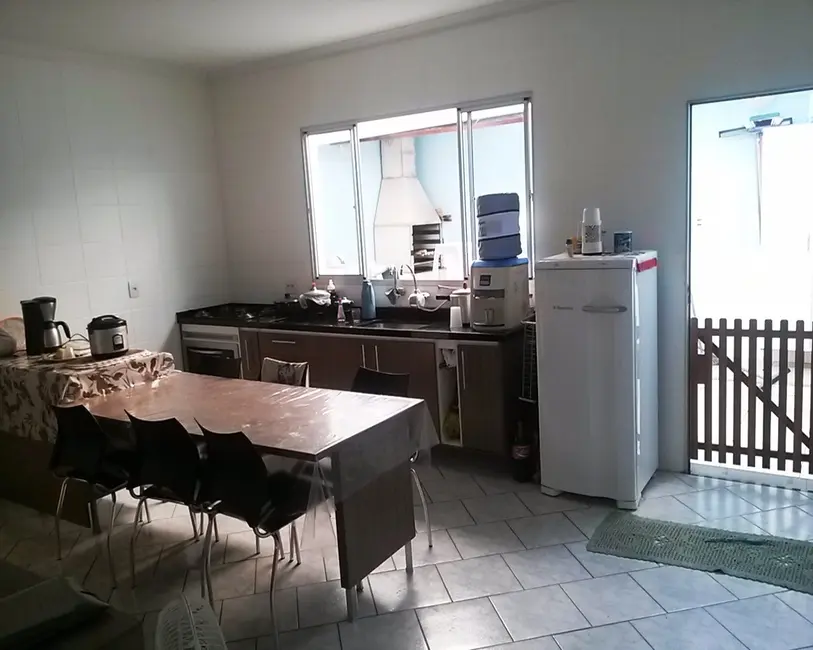 Foto 3 de Casa com 2 quartos à venda, 180m2 em Vila Fragnani, Itu - SP