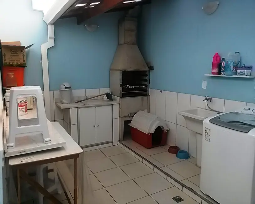 Foto 4 de Casa com 2 quartos à venda, 180m2 em Vila Fragnani, Itu - SP