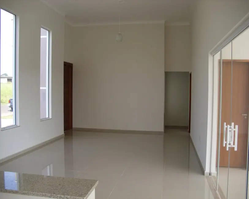 Foto 8 de Casa com 3 quartos à venda, 230m2 em Salto - SP