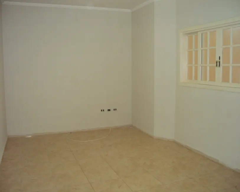 Foto 2 de Casa com 3 quartos à venda em Vila Gardiman, Itu - SP