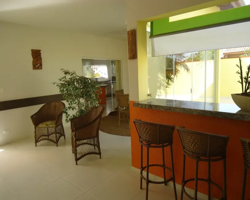 Foto 8 de Casa com 3 quartos à venda, 229m2 em Salto - SP