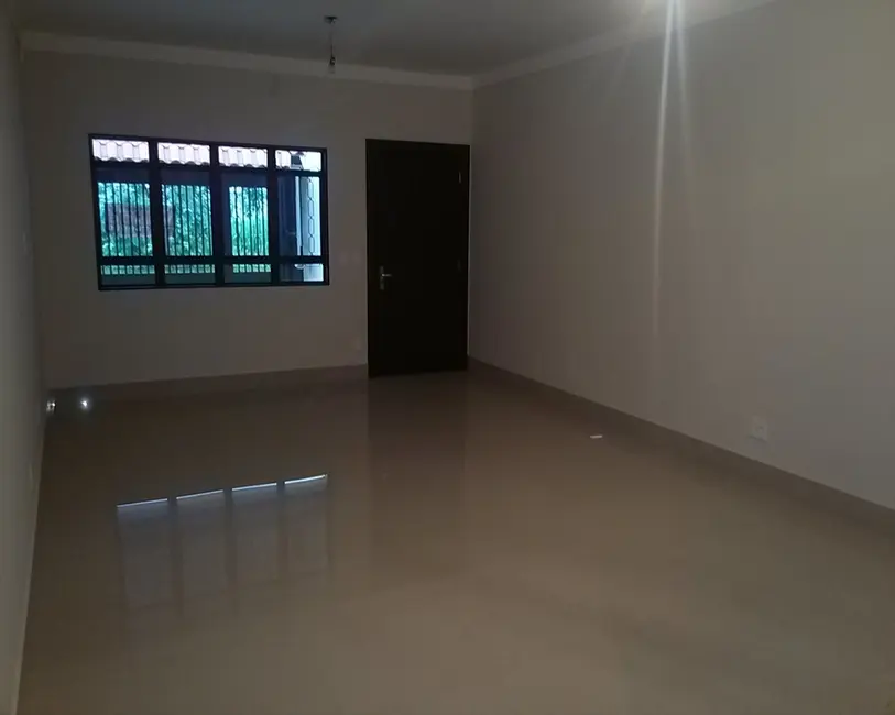 Foto 4 de Casa com 3 quartos à venda, 164m2 em Residencial Veneto, Itu - SP
