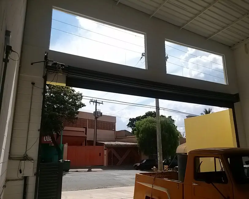 Foto 3 de Armazém / Galpão para alugar, 210m2 em Parque Residencial Mayard, Itu - SP