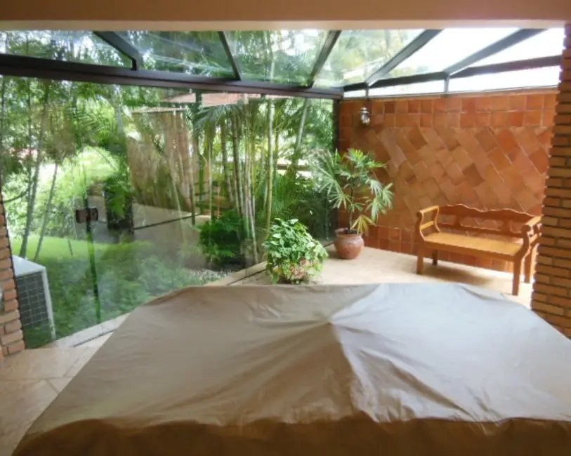 Foto 2 de Casa com 3 quartos à venda, 540m2 em Itu - SP