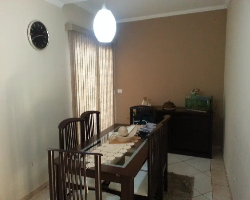 Foto 6 de Casa com 3 quartos à venda, 215m2 em Jardim Bandeirantes, Salto - SP