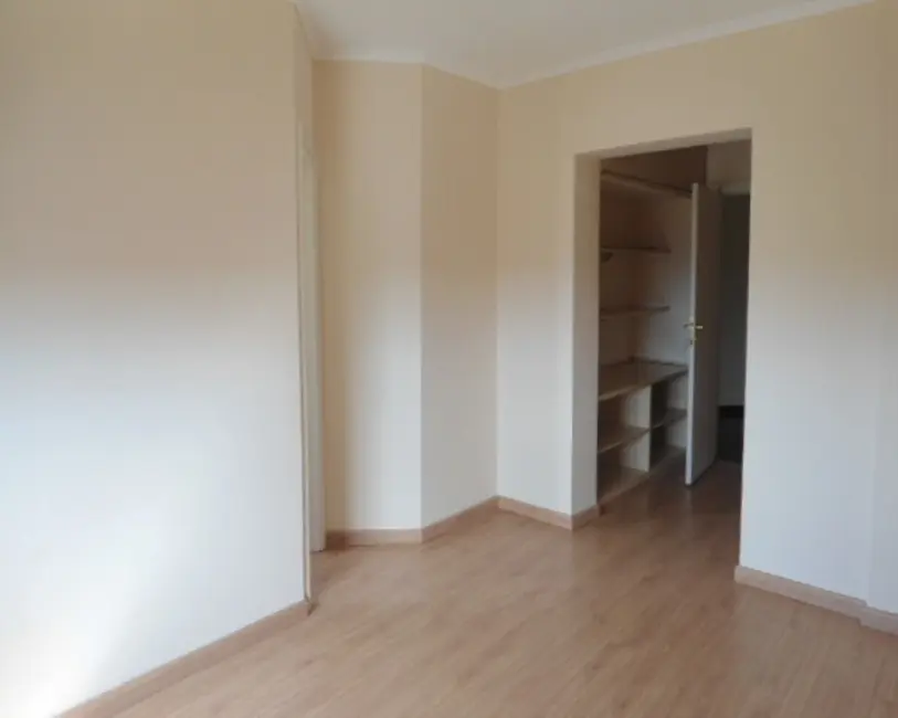 Casa com 4 quartos à venda, 280m2 em Itu - SP - imagem 3 Foto 3 de Casa com 4 quartos à venda, 280m2 em Itu - SP