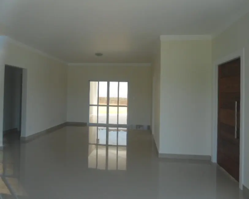 Foto 3 de Casa com 3 quartos à venda, 205m2 em Salto - SP
