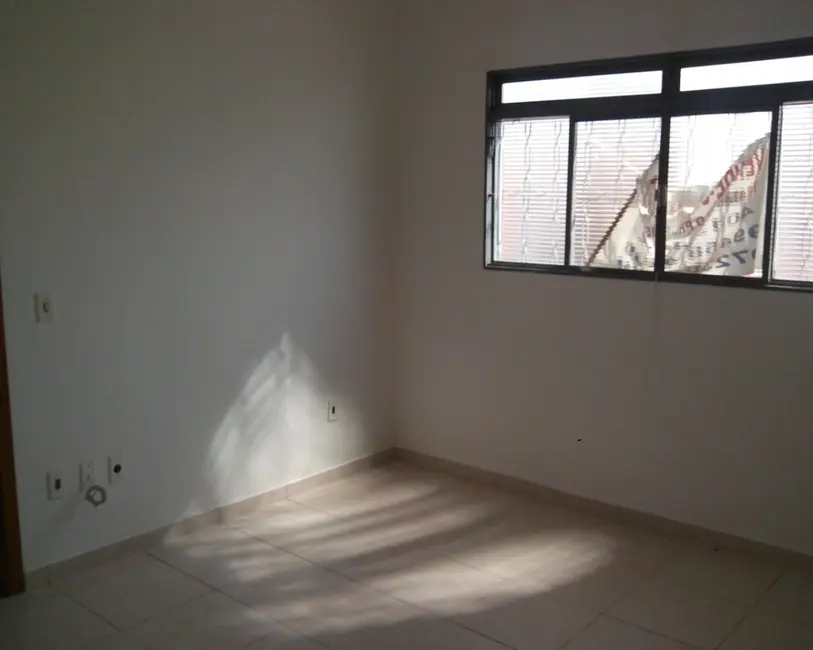 Foto 3 de Casa com 3 quartos à venda, 376m2 em Itaim, Itu - SP