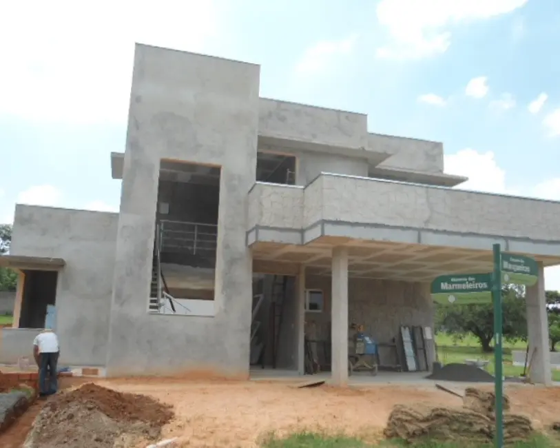 Foto 3 de Casa com 3 quartos à venda, 228m2 em Salto - SP