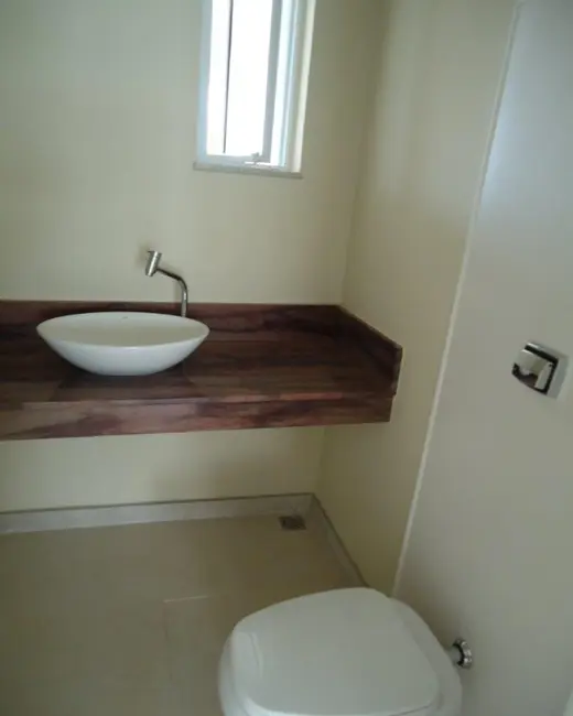 Foto 6 de Casa com 4 quartos à venda, 330m2 em Itu - SP