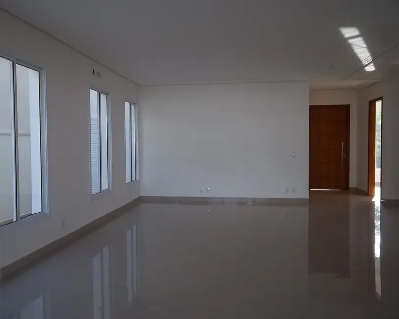 Foto 9 de Casa com 4 quartos à venda, 318m2 em Jardim Theodora, Itu - SP