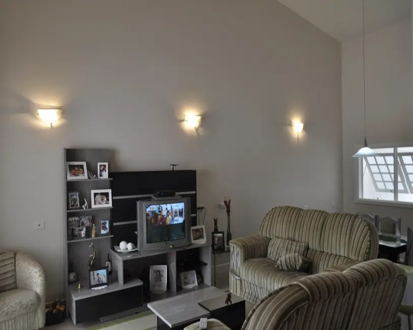 Foto 4 de Casa com 3 quartos à venda, 300m2 em Itu - SP