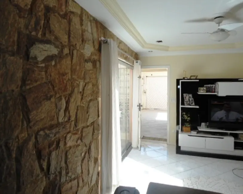 Foto 4 de Casa com 3 quartos à venda, 200m2 em Vila São José, Itu - SP