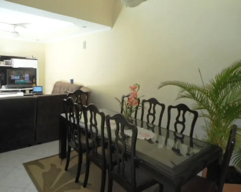 Foto 6 de Casa com 3 quartos à venda, 200m2 em Vila São José, Itu - SP