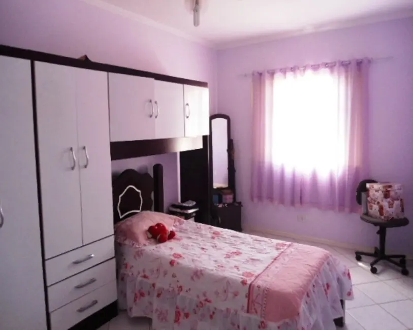 Foto 2 de Casa com 3 quartos à venda, 200m2 em Vila São José, Itu - SP