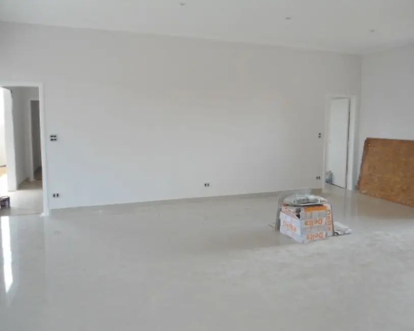 Foto 5 de Casa com 3 quartos à venda, 300m2 em Salto - SP