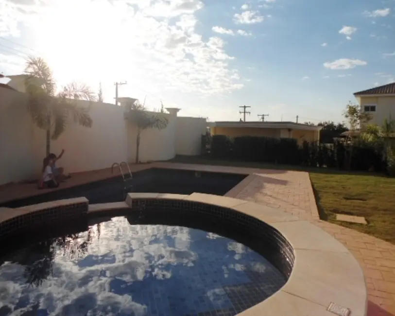 Casa com 3 quartos à venda, 165m2 em Itu - SP - imagem 1 Foto 1 de Casa com 3 quartos à venda, 165m2 em Itu - SP