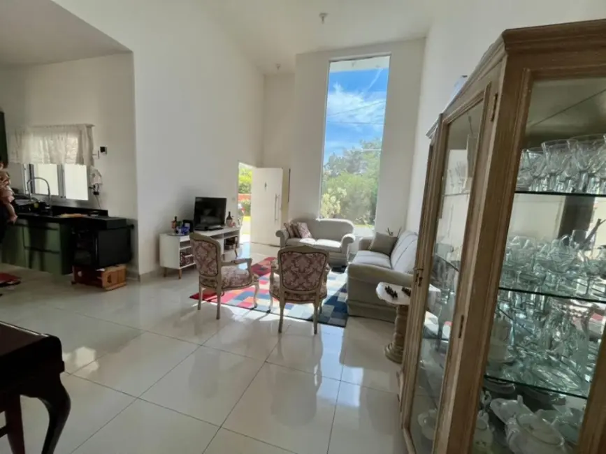 Casa de Condomínio com 3 quartos à venda, 157m2 em Salto - SP - imagem 1 Foto 1 de Casa de Condomínio com 3 quartos à venda, 157m2 em Salto - SP